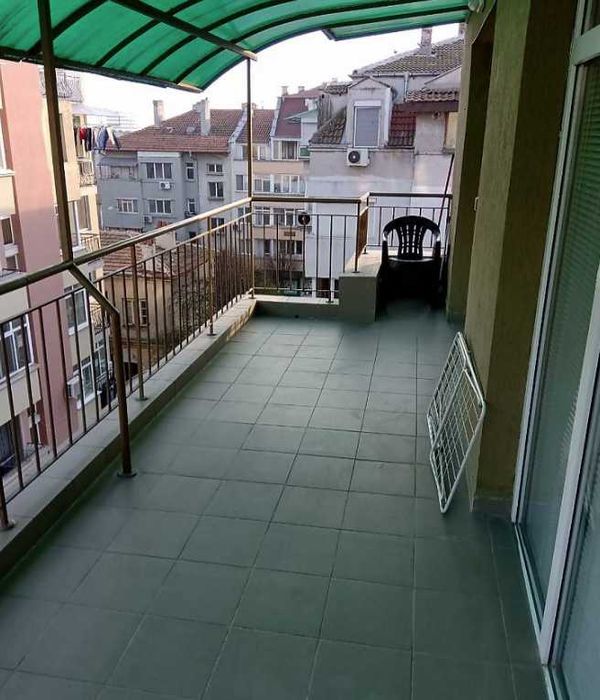 Дава се под наем Тристаен апартамент в Бургас, Център - 100 кв.м за 350 € - Снимка #7