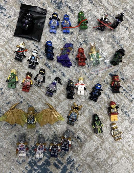 Продаю лего ниндзяго минифигурки