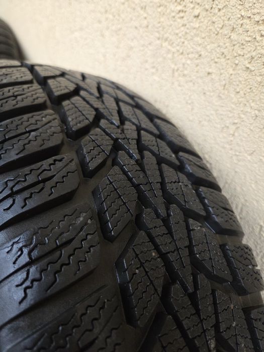 Set roți ford iarnă. Jante 5x108 + anvelope  Dunlop  winter response 195 65 15