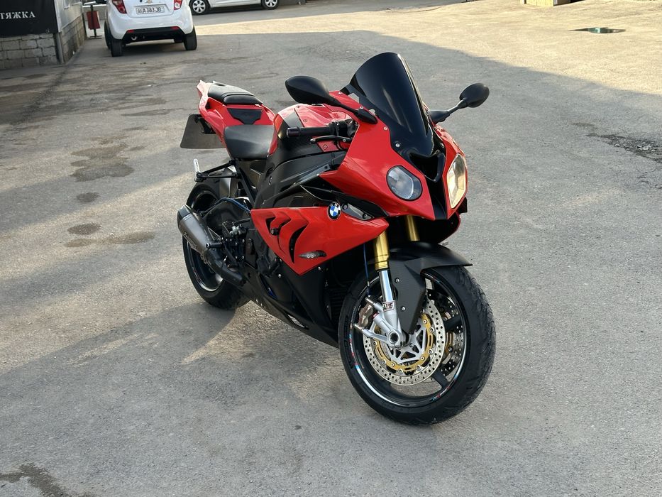 Продается спорт байк BMW S1000RR. 2012 года.