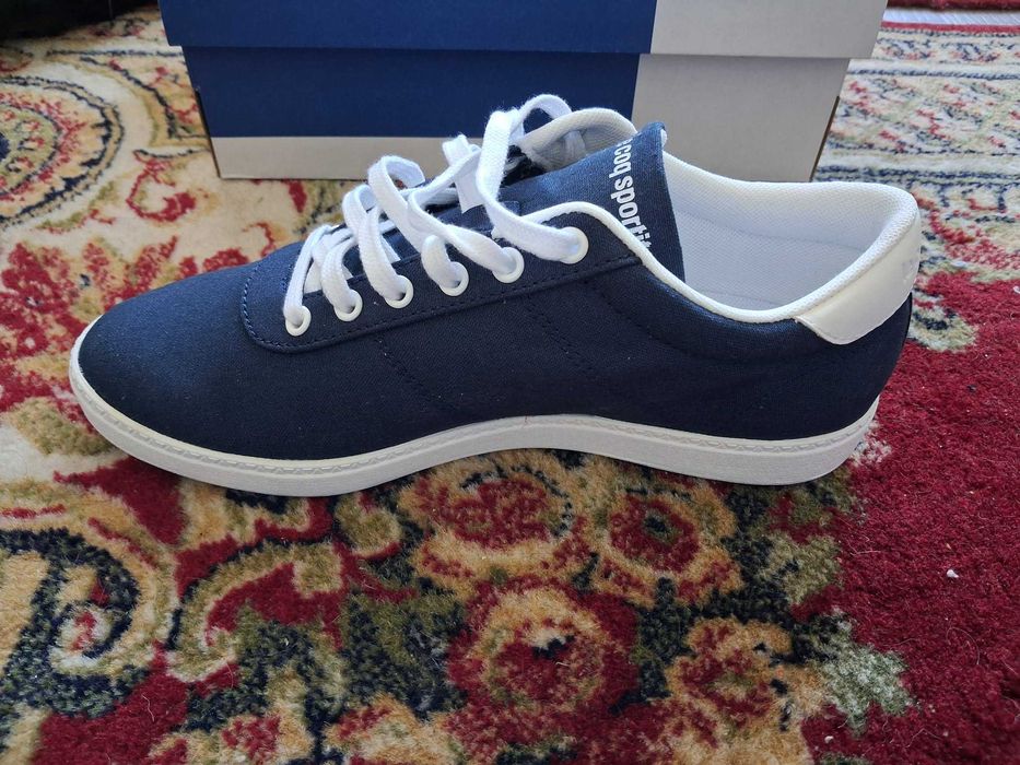 Adidasi Le Coq Sportif Court One marime 39, noi, in cutie