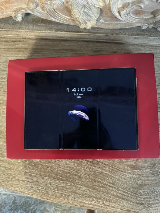 Huawei Mate XTs Ultimate Design