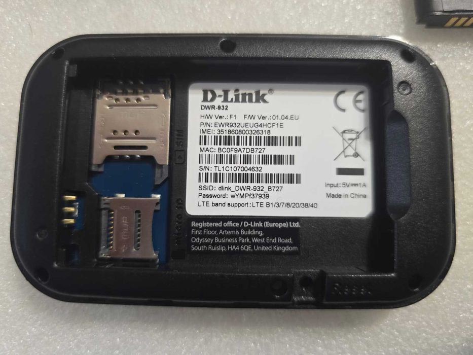 Router Portable D-Link DWR‑932 4G LTE Mobile WiFi Hotspot 150 Mbps