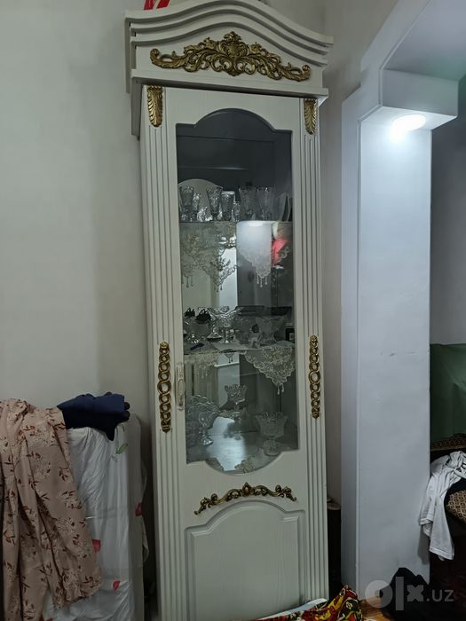 Mebel stenka kamot penal