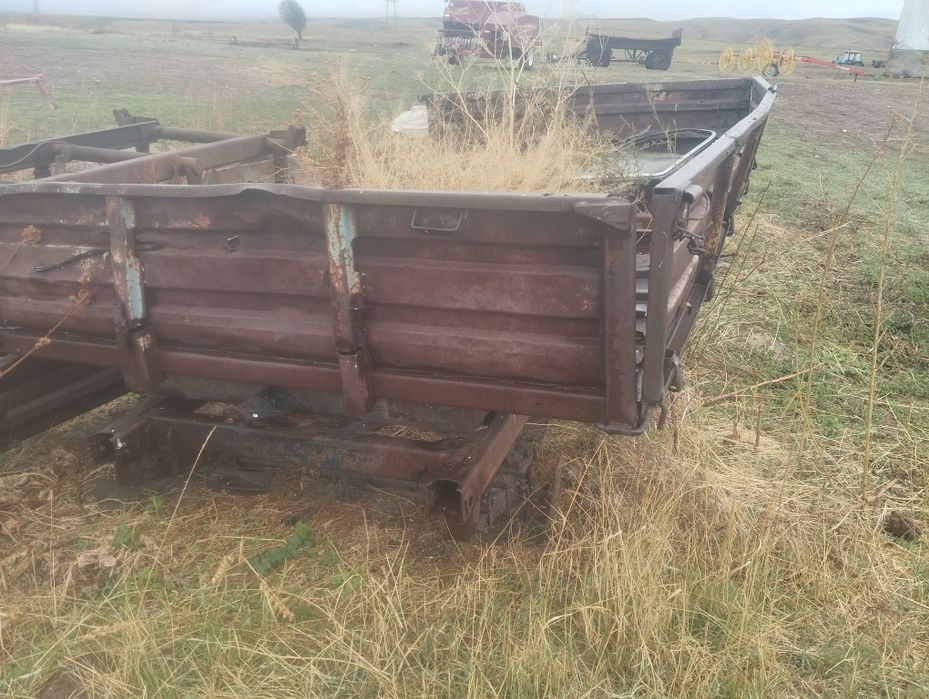 Телешка сатылады.