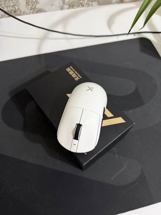 Продам мышку Mhose A7 pro.