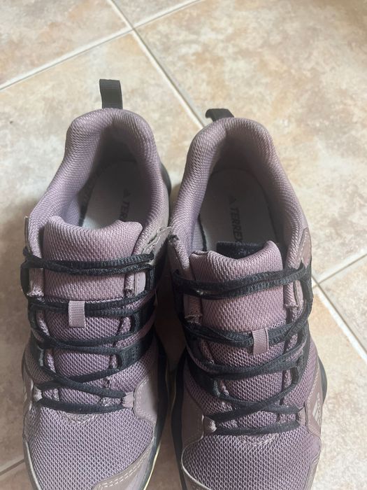 Обувки Adidas Terrex