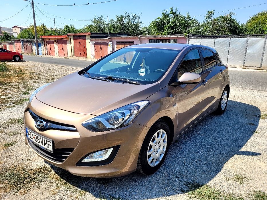 HYUNDAI i30 2013 — imagine 2