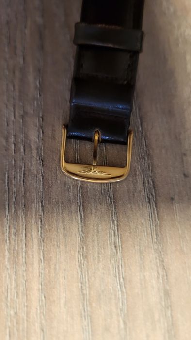 Часовник Longines позлатен корпус