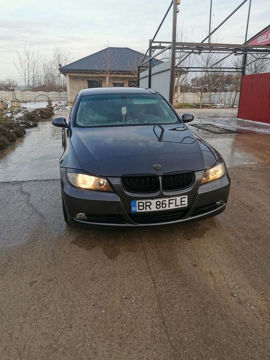 BMW e90 2.0i facelift