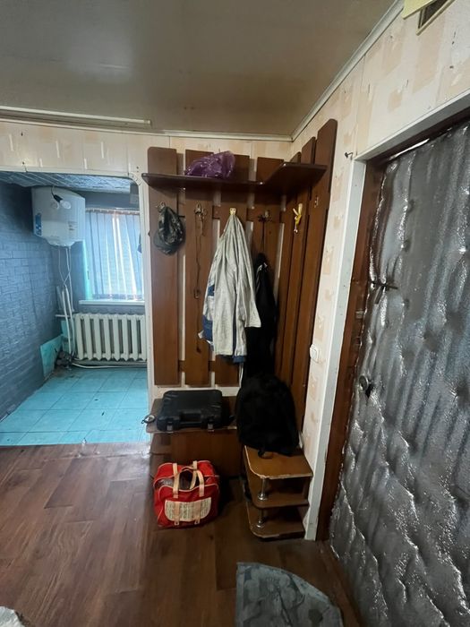 Отдам даром прихожую