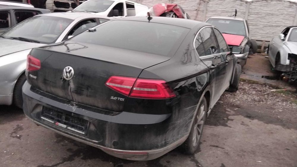 Dezmembrez Volkswagen Passat B8 an 2015