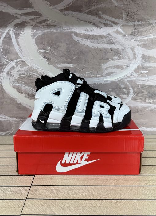 Nike Air More Uptempo Black White
