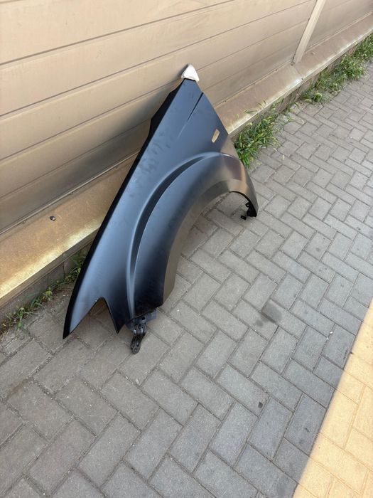 Переднее левое крыло Mitsubishi Outlander