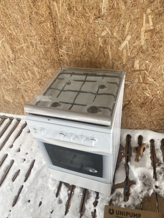 Продам газ плиту