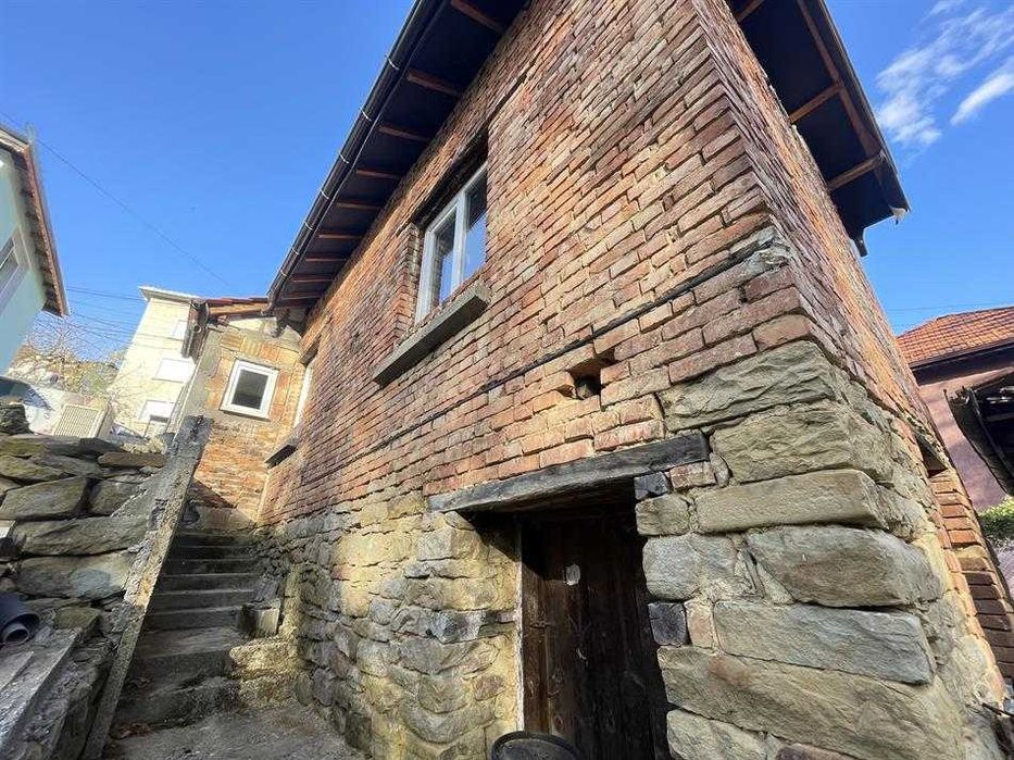 Продава се Къща в Габрово, Център - 51 кв.м за 528 €/кв.м - Снимка #1