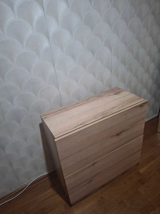 Комод деревянный
