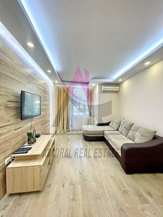 Дава се под наем Тристаен апартамент в Варна, Червен площад - 70 кв.м за 650 € - Снимка #1