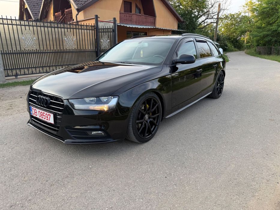 Audi A4 Avant Audi A4 Avant 2.0 TDI 150 CP  An fabricație 2013 265.000 km Cutie auto