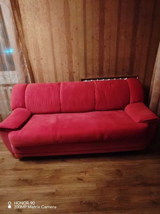 Продам отличный диван
