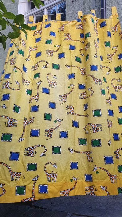 Завеси за детска стая / Декоративна завеса