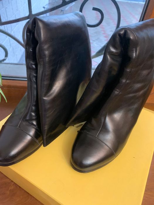 Қыстық етік сатылады бағасы 30мын