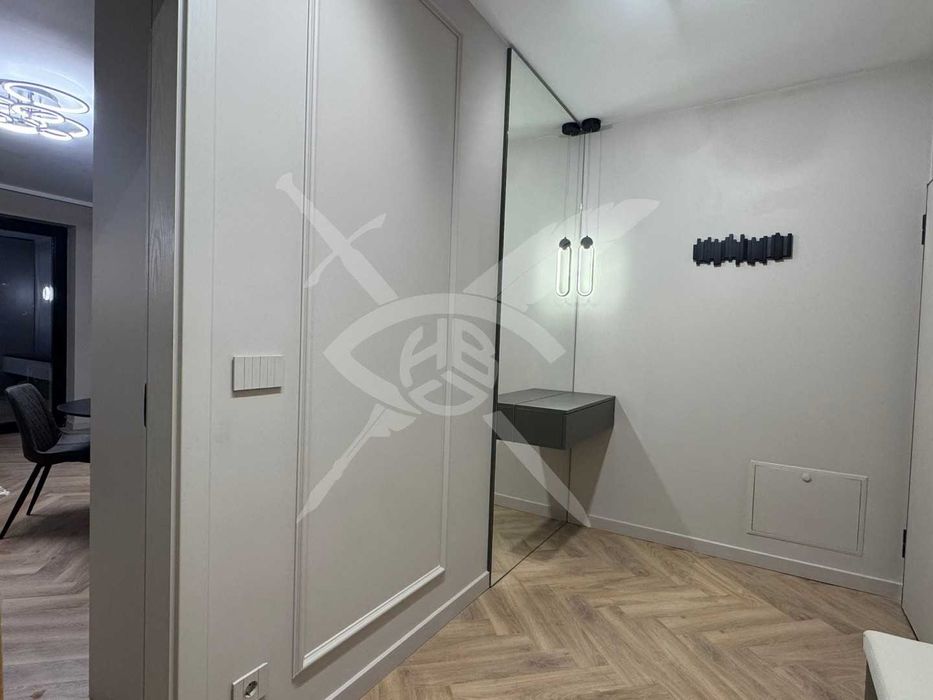 Дава се под наем Двустаен апартамент в София, Красно село - 78 кв.м за 897.6 € - Снимка #12