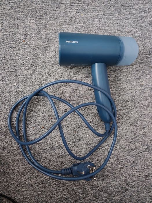 Aparat de calcat vertical cu aburi pliabil, Philips, STH3000/20, Indicator luminos, Rezervor detasabil de 100 ml, 1000 W, Albastru