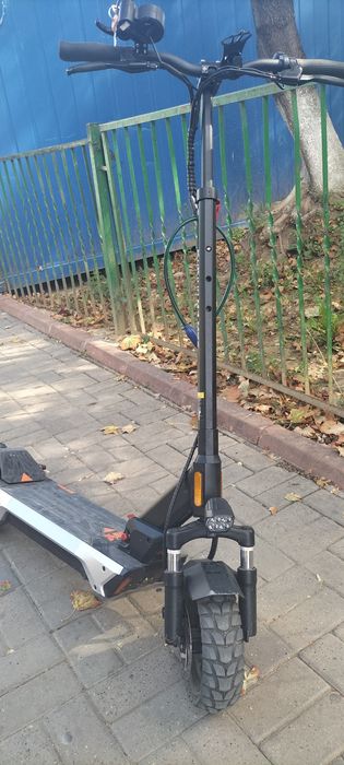 De vânzare trotineta kukirin m4 max