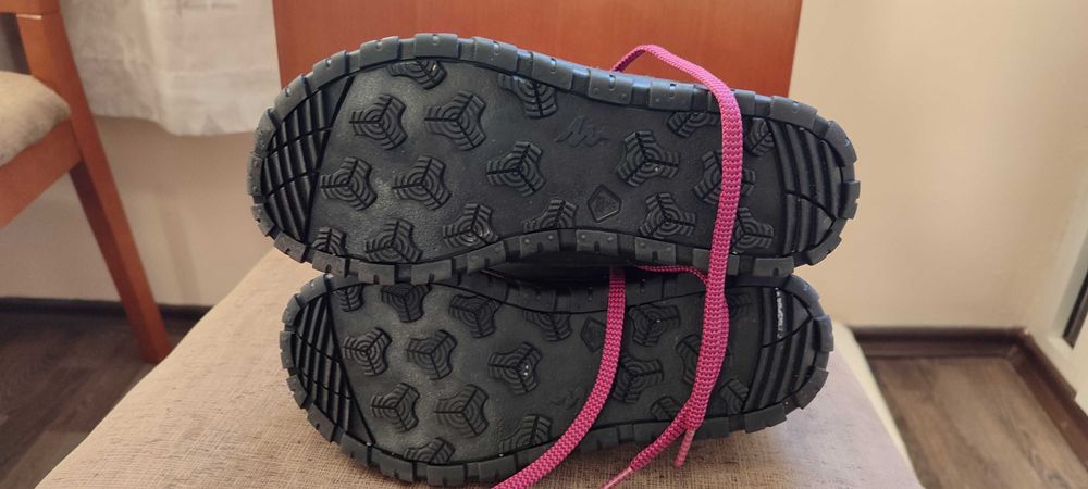 Водоустойчиви Туристически маратонки 37 номер