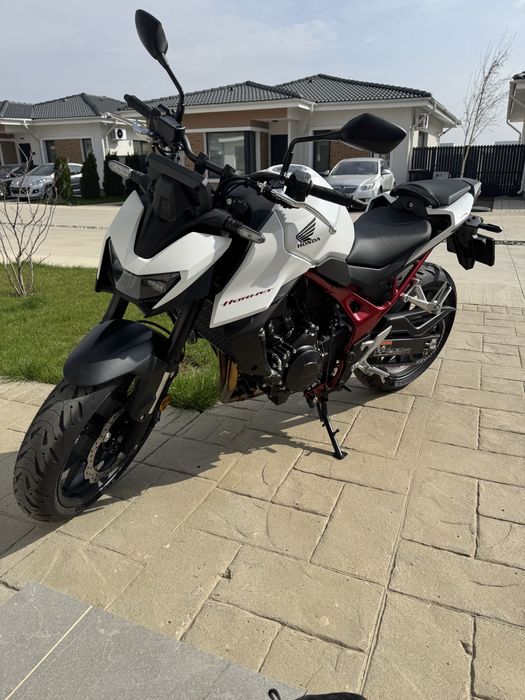 Vand Honda Hornet 750 predare leasing