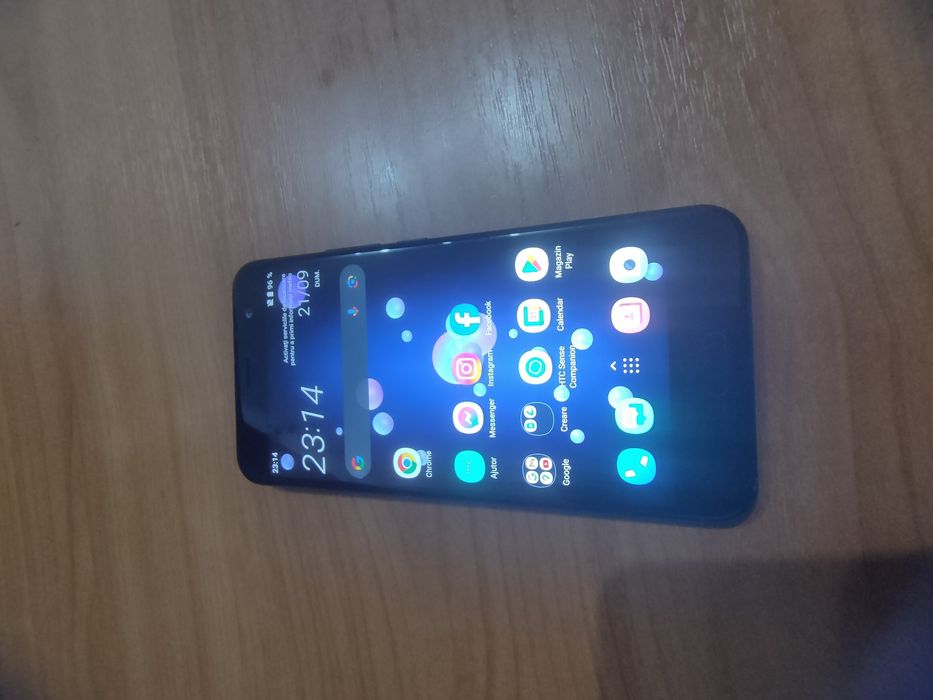 HTC U11 funcțional orice retea