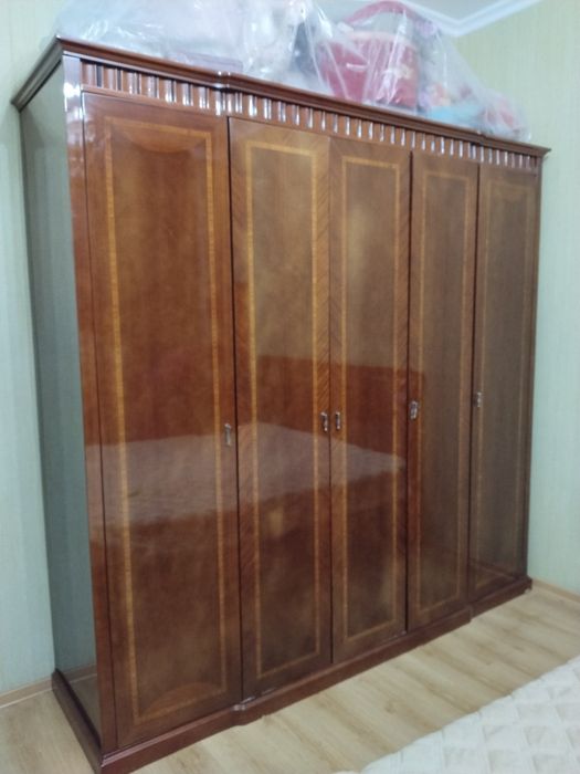 Спальный гарнитур в комплекте