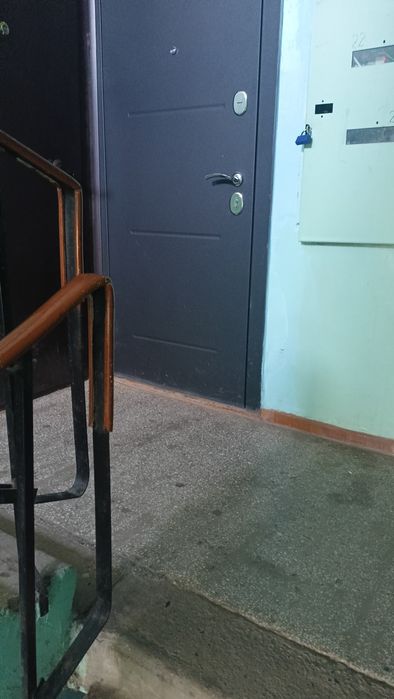 Продам 2ух. Комнатную квартиру