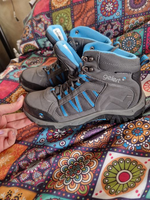 Зимни обувки 38 номер