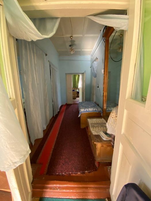 Дом на земле продается