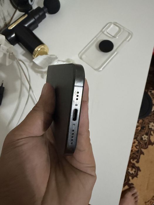 айфон 15про 256гб 88% акб