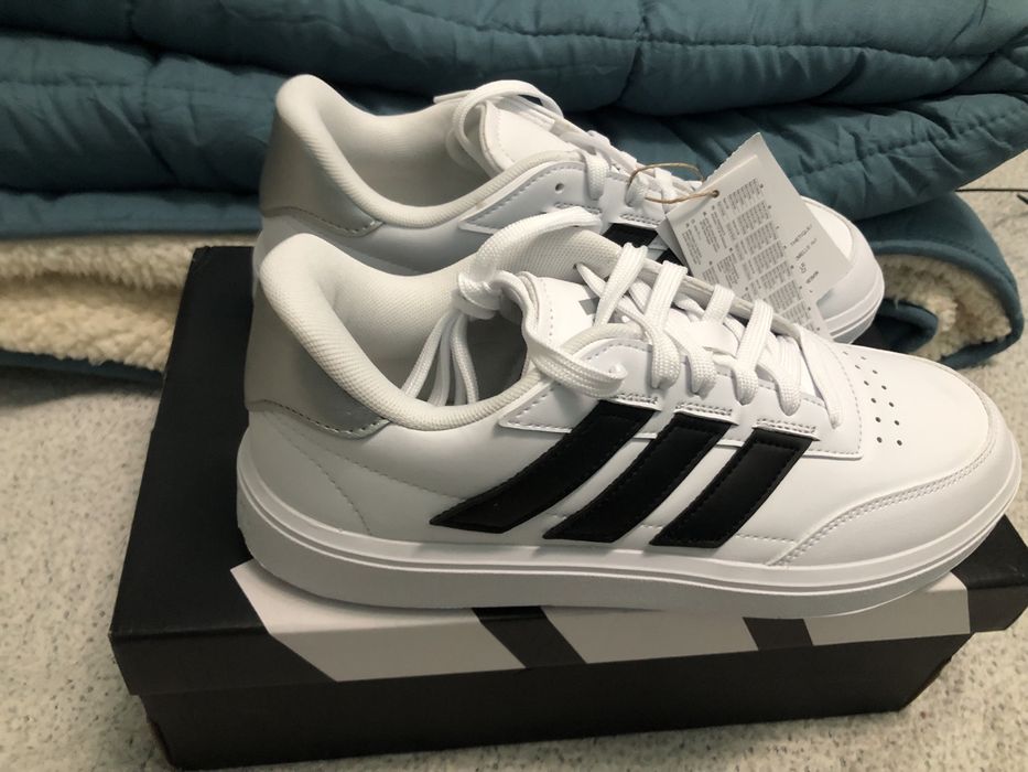 Adidas Courtblock
