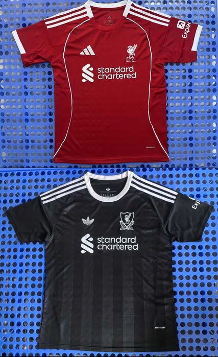 Футболни тениски на Ливърпул / Liverpool