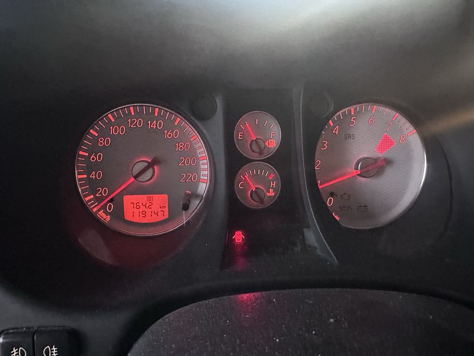 Мицубиши Аутлендър / Mitsubishi Outlander 2.0 На части!!!