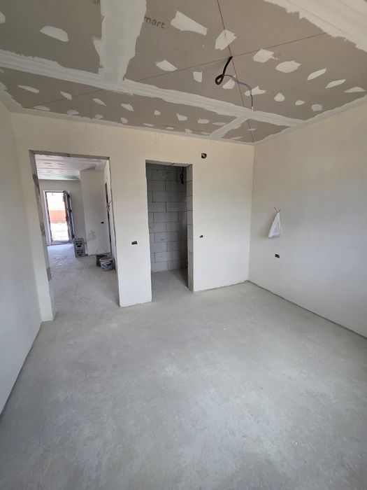 Vând casa Parter Agigea zona Moara