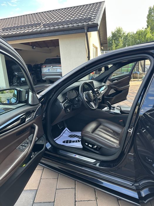 BMW 540i xDrive M Sport | B58 | Configurație foarte bine echipată