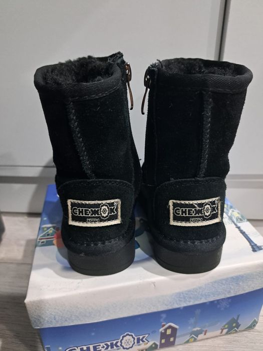 Продам детские угги