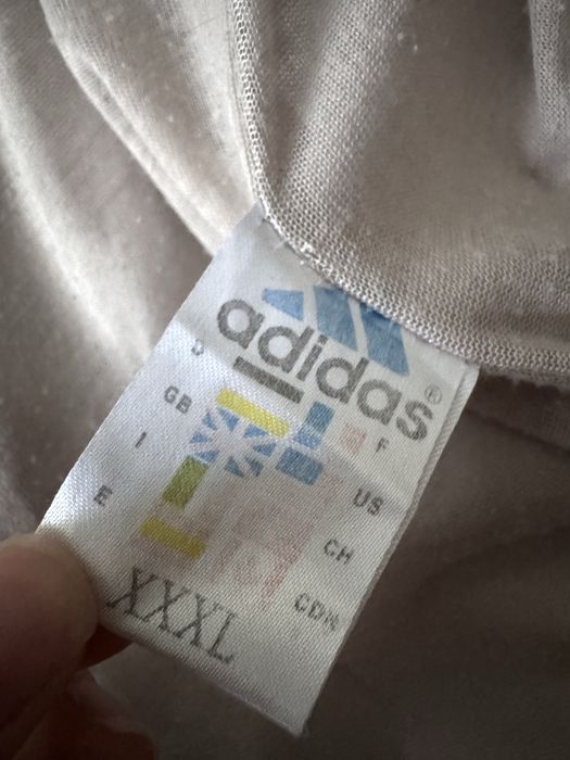 Оригинальная ветровка adidas