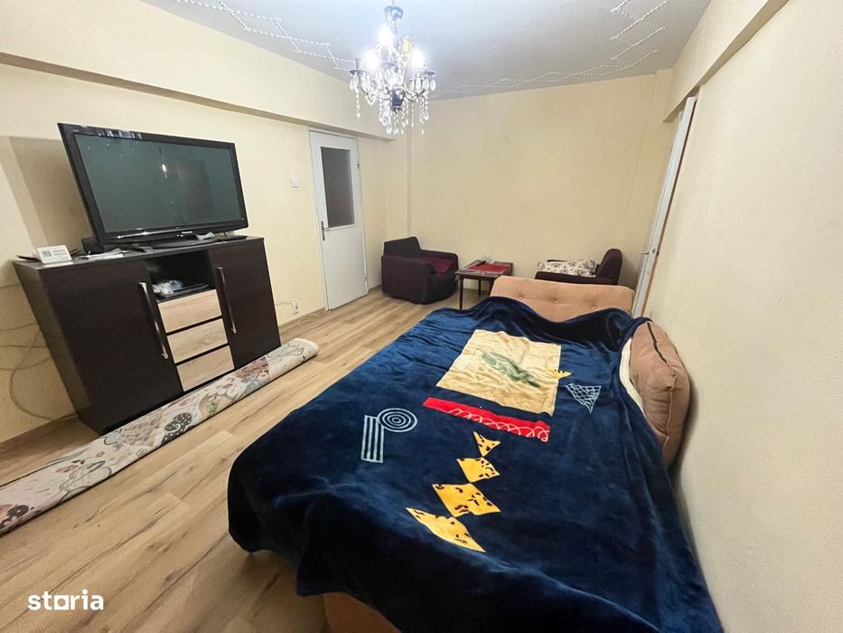 Apartament cu 2 camere et 2 zona Boul Rosu — fotografia 1