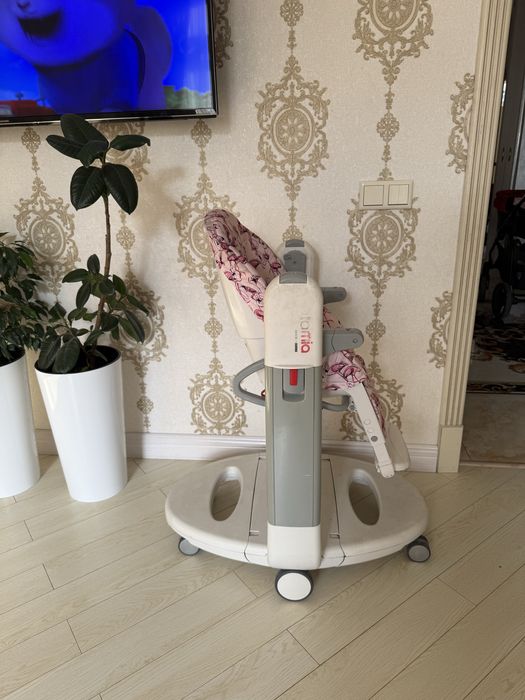 Стульчик для кормления Peg perego tatamia