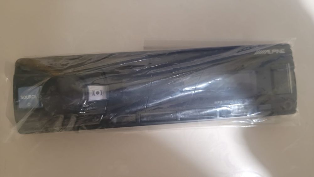 Автомагнитола Alpine