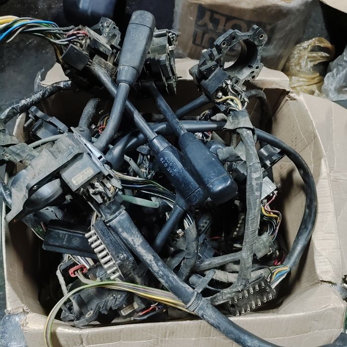 Переключатель поворотов (гитара) Мерседес