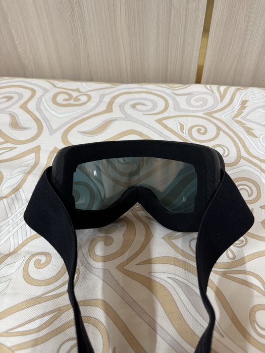 Очки горнолыжные