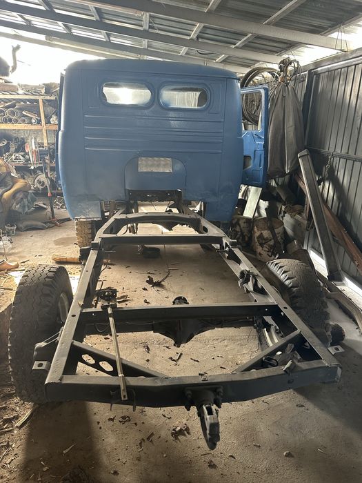 Продам уаз 3303( нужно собрать )